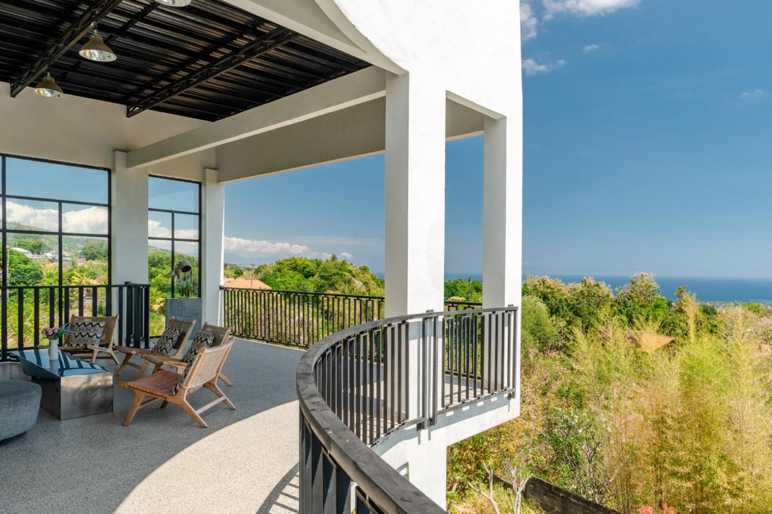 The Hacienda Lovina Villa Exterior photo