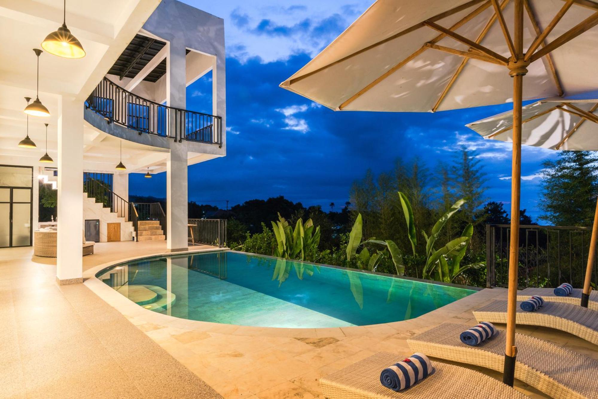 The Hacienda Lovina Villa Exterior photo