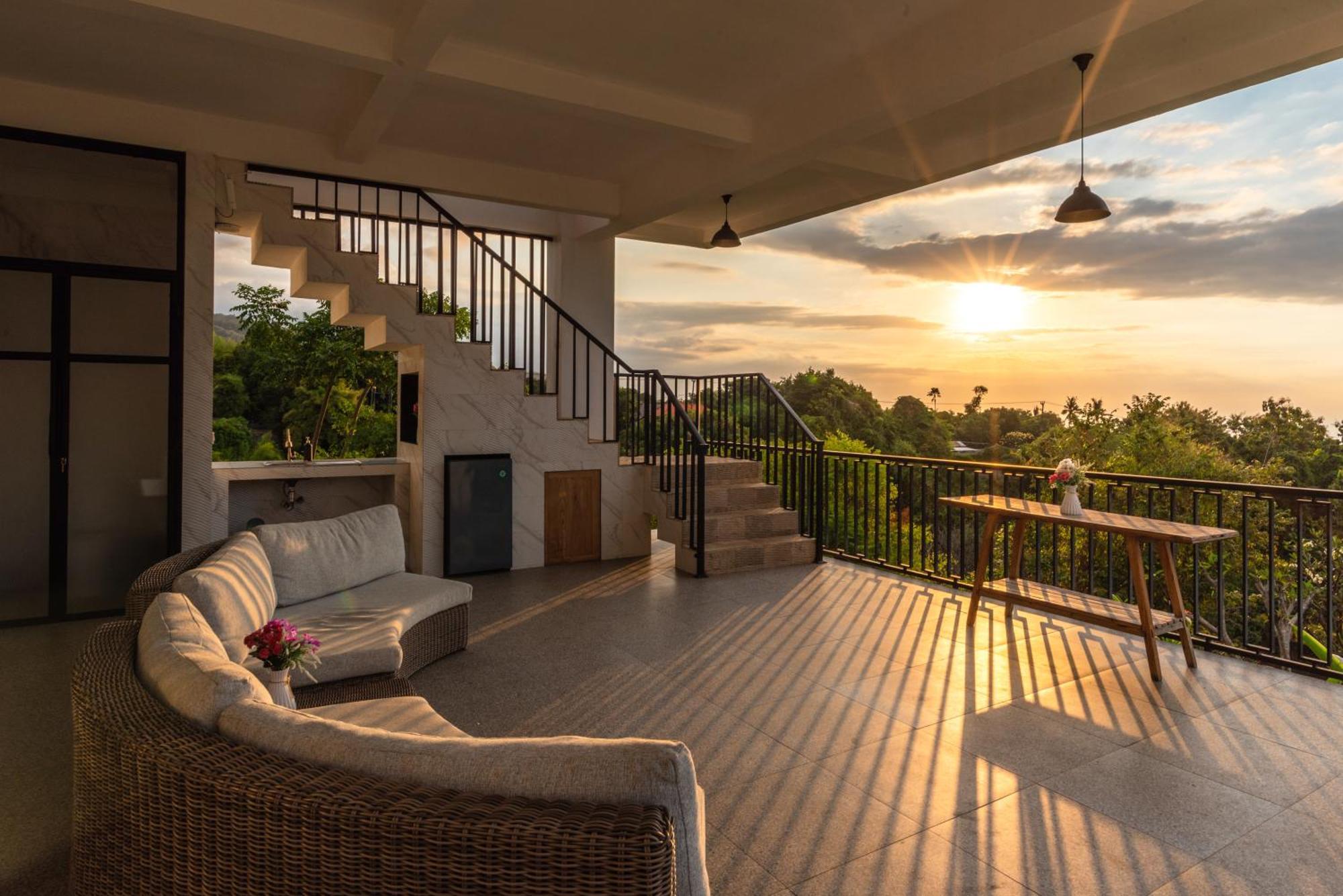 The Hacienda Lovina Villa Exterior photo