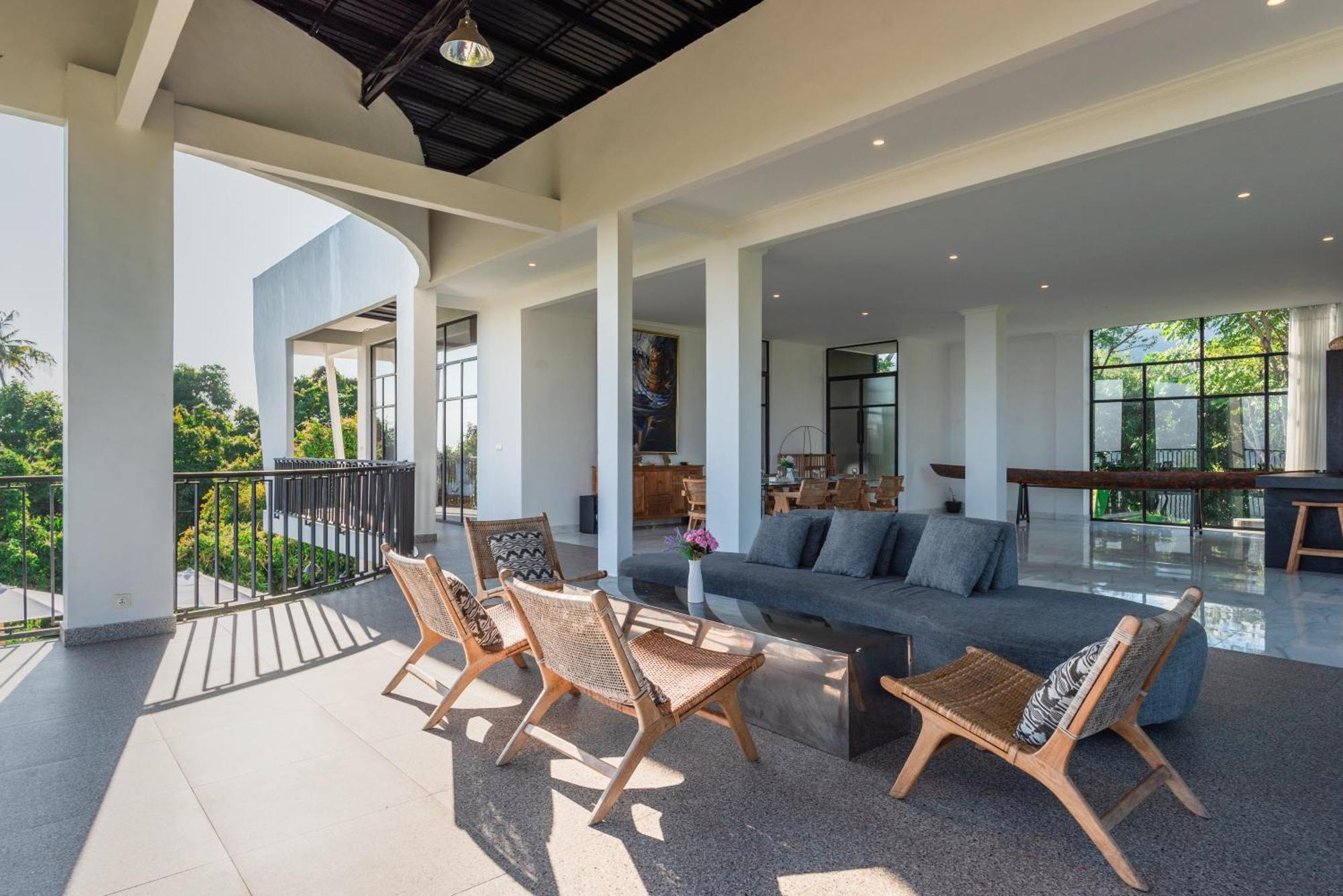 The Hacienda Lovina Villa Exterior photo