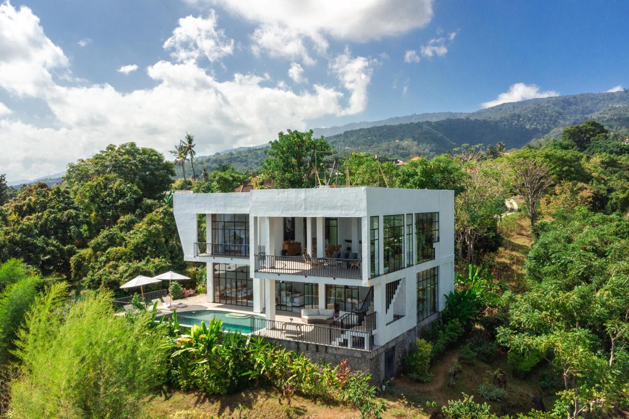 The Hacienda Lovina Villa Exterior photo